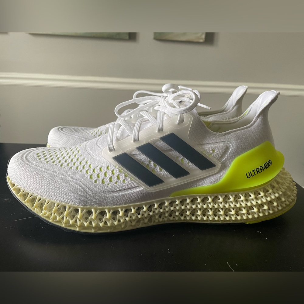Adidas ultraboost 4dfwd size 11 men new with box only tried on never worn gz6941